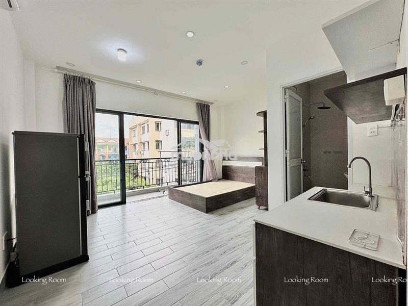 Căn hộ dịch vụ & Chung cư mini Tân Bình: So sánh chi tiết 2024
