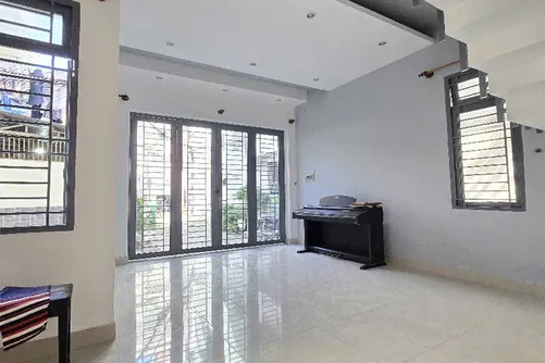 Nhà Riêng Quận 9: Vị trí, Tiện ích, Giá cả