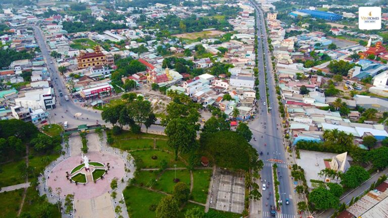 Vinhomes Hóc Môn: Điểm đến mới cho xu hướng giãn dân từ trung tâm?
